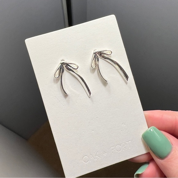 Silver Bow Earrings - Picture 3 of 4